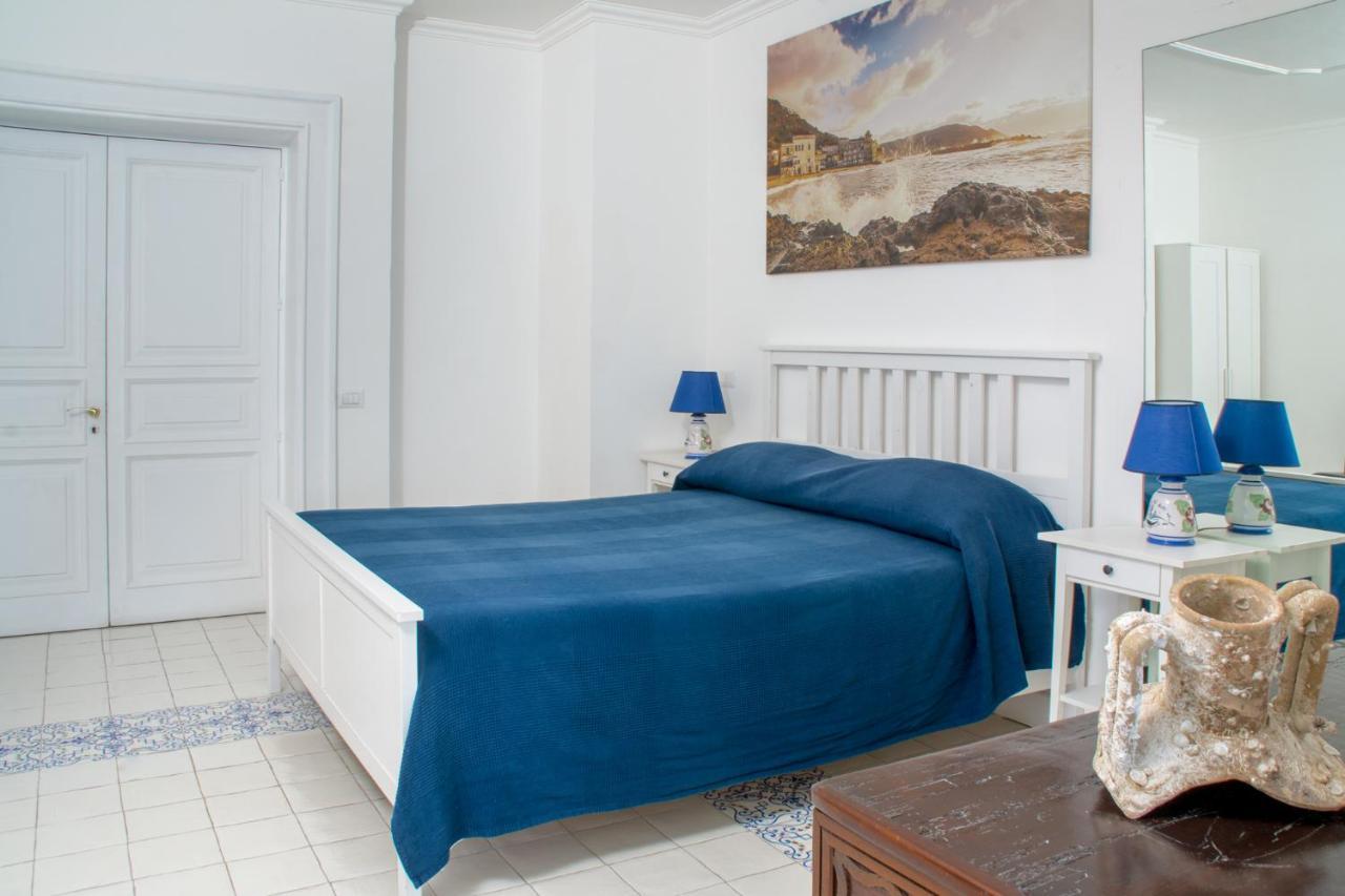 La Belle Vie B&B ซานตามาเรีย ดิ กาสเตลลาบาเต ภายนอก รูปภาพ